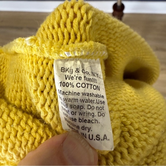 BKg & Company Yellow Turtleneck Sweater, One Size - Picture 7 of 7